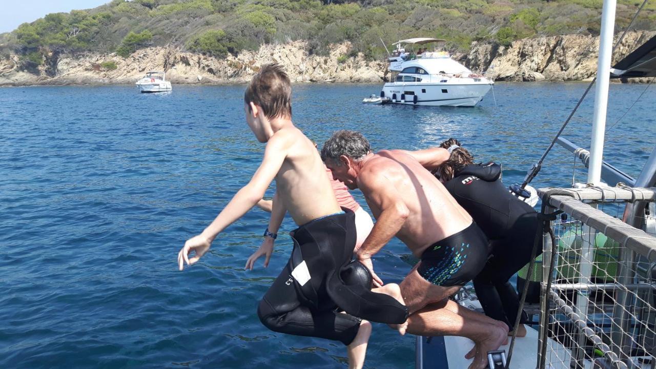 ホテル Atao Plongee レザンセス・ダルレット エクステリア 写真